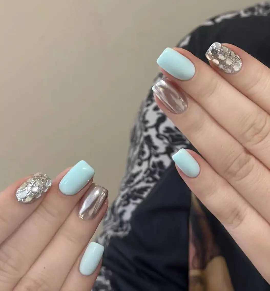 ネイル オーロラネイル フラワーネイル フットネイル フレンチネイル ジェルネイル ハンドネイル ハンドケア BabyYouMi nailのネイルデザイン