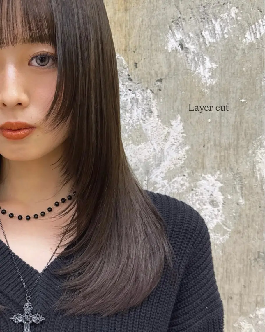 ミディアム カット レイヤー⌇アレンジ ⌇misato🩶のヘアスタイル