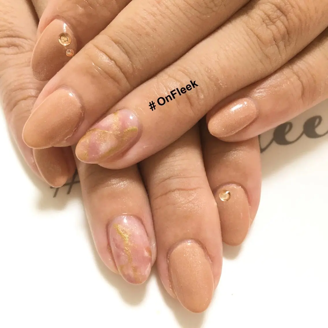 ネイル ハンドネイル NailSalon ＃OnFleekのネイルデザイン