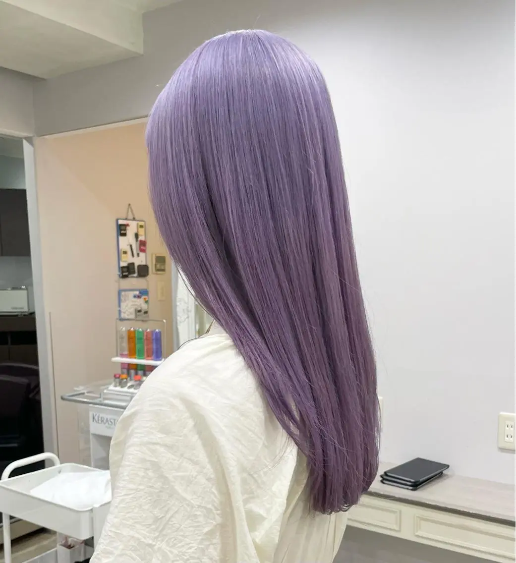 ❣️ケアブリーチ使用❣️ブリーチ(1回)+全体カラー+ケラスターゼカクテルトリートメントの写真
