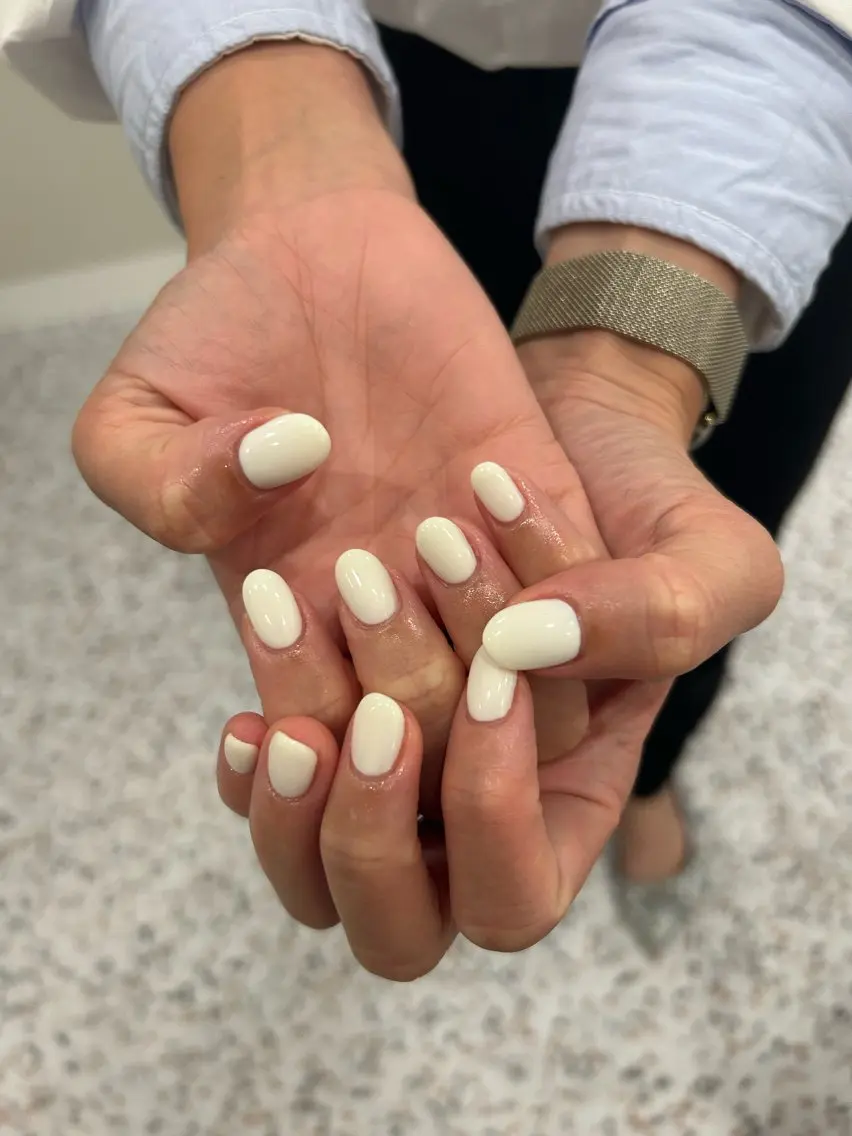 ネイル ハンドネイル 小松 千冬のネイルデザイン