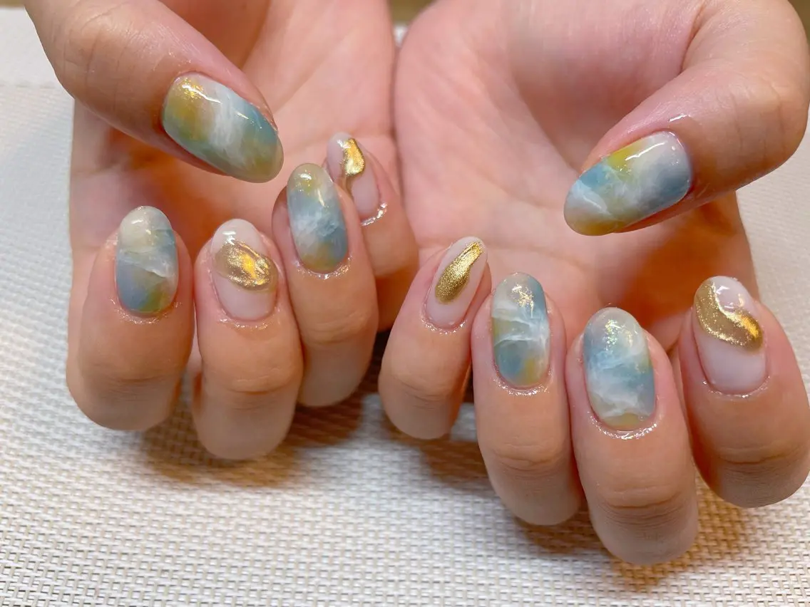 ネイル 大理石ネイル(マーブル) ニュアンスネイル 春ネイル ハンドネイル エン Nail salonのネイルデザイン