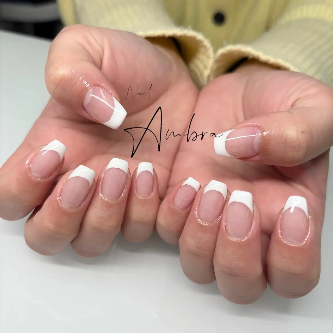 ネイル フレンチネイル Nail Ambra 小山のネイルデザイン