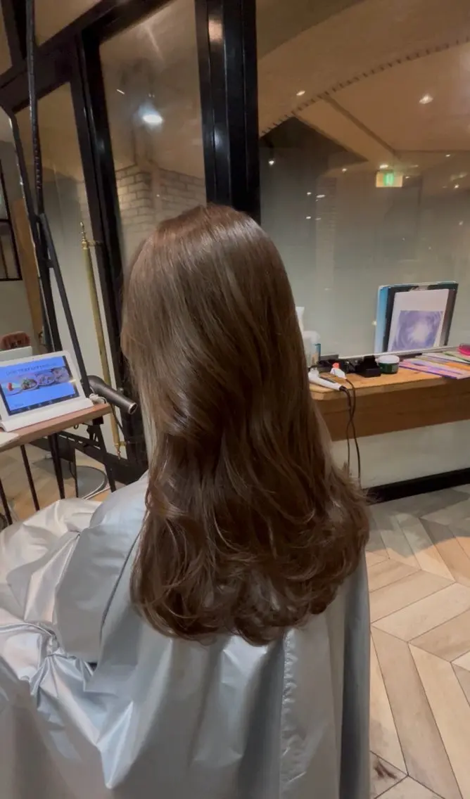 ロング 窪田 茉栞呂のヘアスタイル