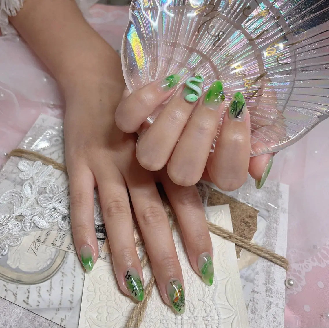 ネイル Nail Hibi サロンのネイルデザイン