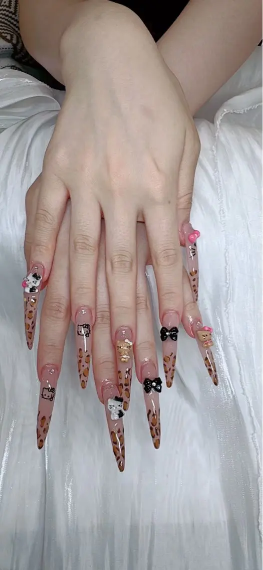 ネイル ハンドネイル ハンドケア The Nail & Eye Lashの眉毛・アイブロウイメージ