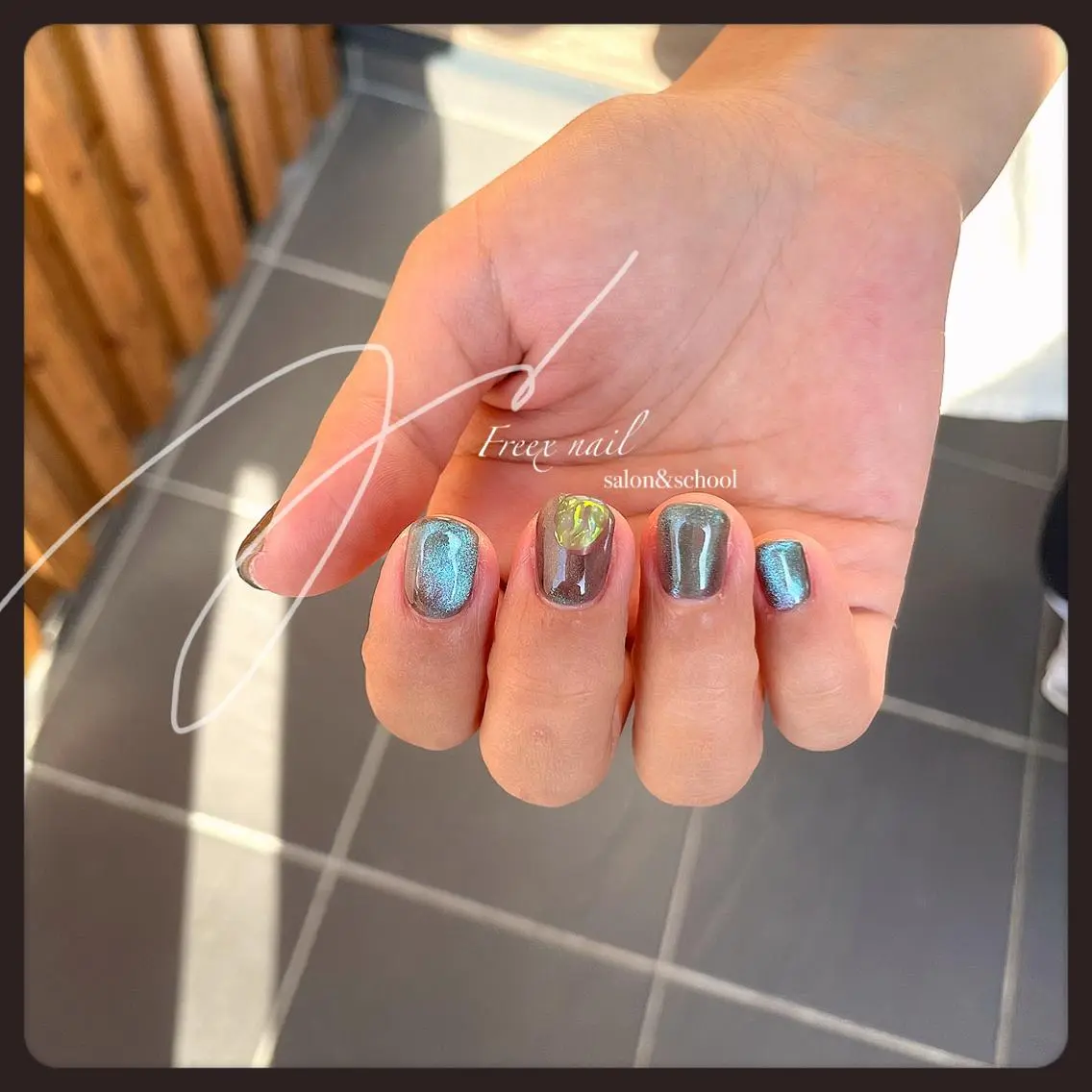 ネイル マグネットネイル ハンドネイル ハンドケア freex nail /ニュアンス/個性派のネイルデザイン