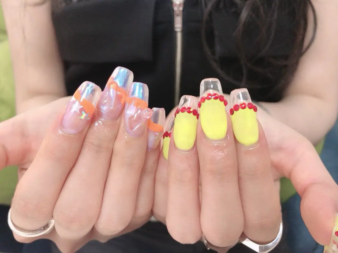 ネイル ハンドネイル mano nella manoのネイルデザイン