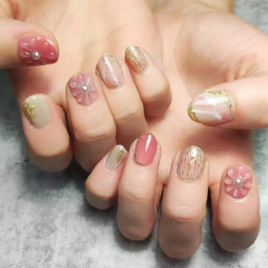ネイル フラワーネイル 大理石ネイル(マーブル) ぷっくりネイル ハンドネイル 個人サロン saltnailのネイルデザイン