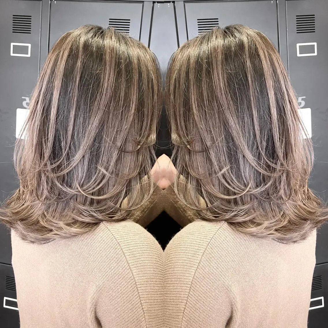 ミディアム カラー ヘアアレンジ バレイヤージュ デザインカラー ハイライトカラー 外国人風カラー ハイライト アンドウ ユウ/ レイヤーカット/韓国のヘアスタイル