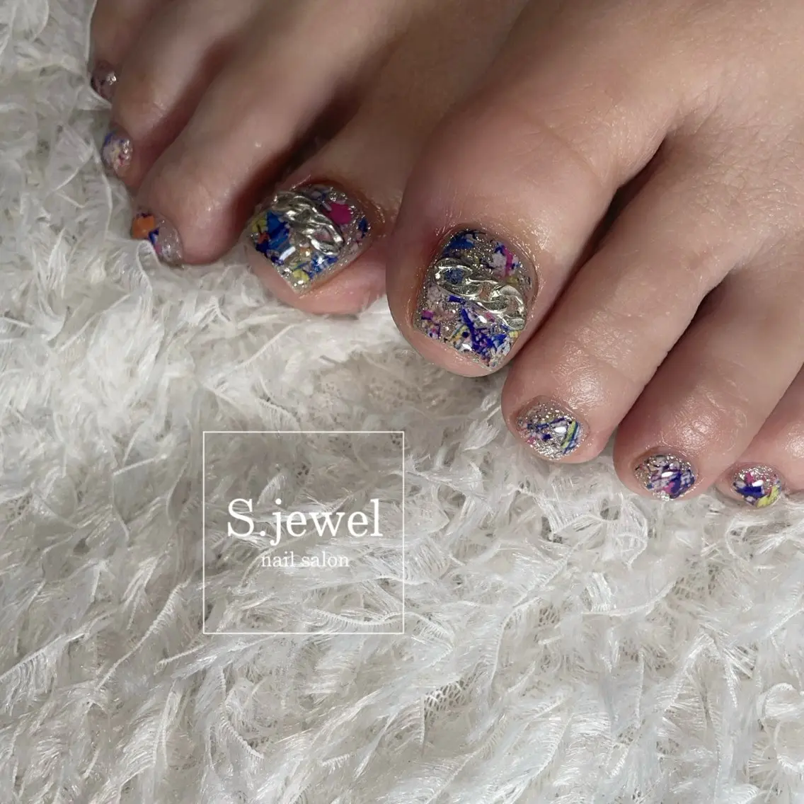 ネイル S. JEWELのネイルデザイン