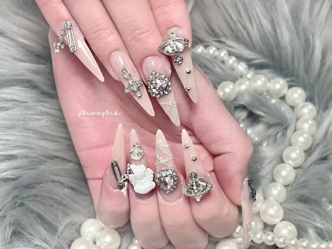 ネイル 長さ出し ジェルネイル グラデーション 韓国ネイル マグネットネイル moomi nail スカルプ専門のネイルデザイン
