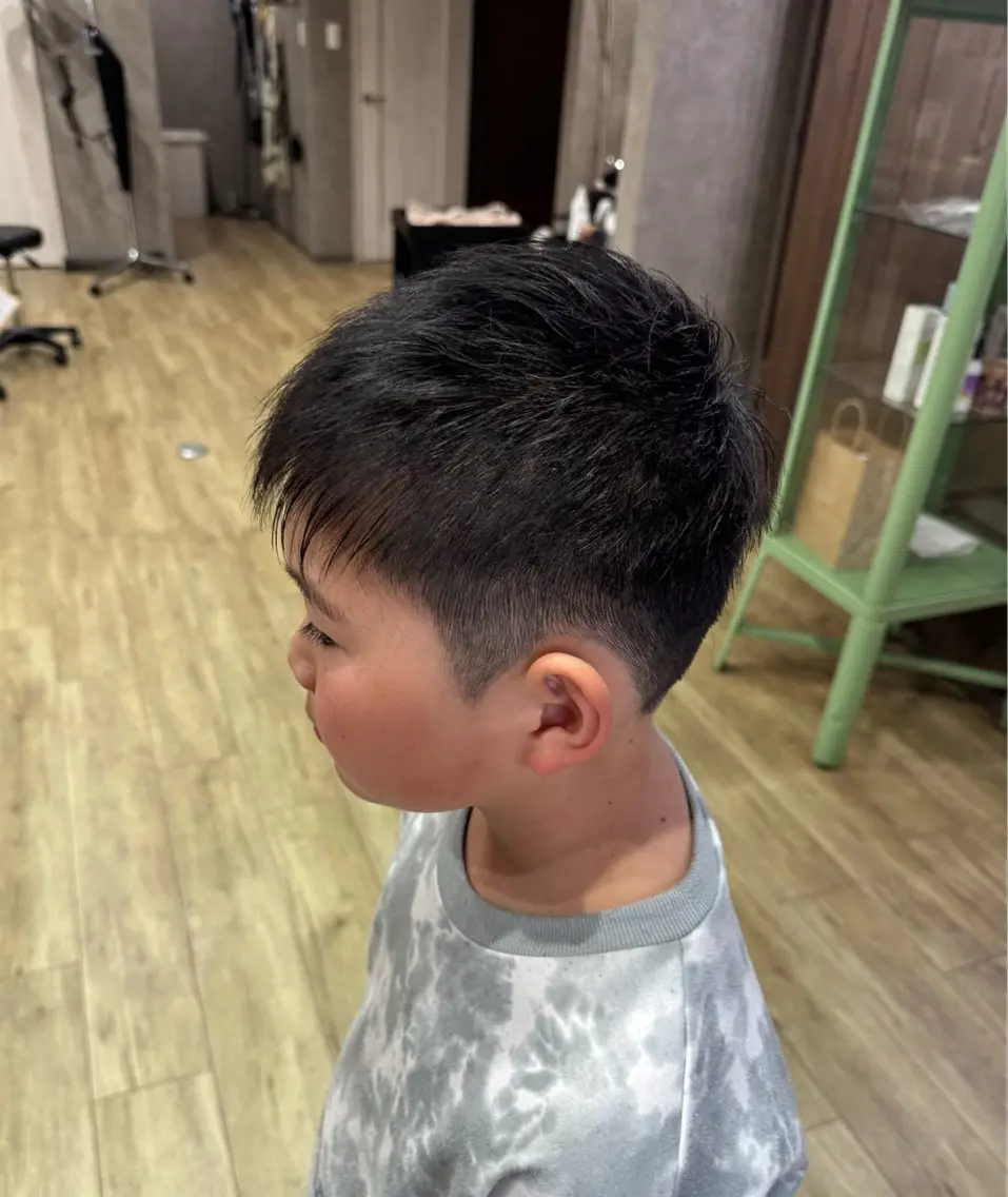 ショート . みおのヘアスタイル