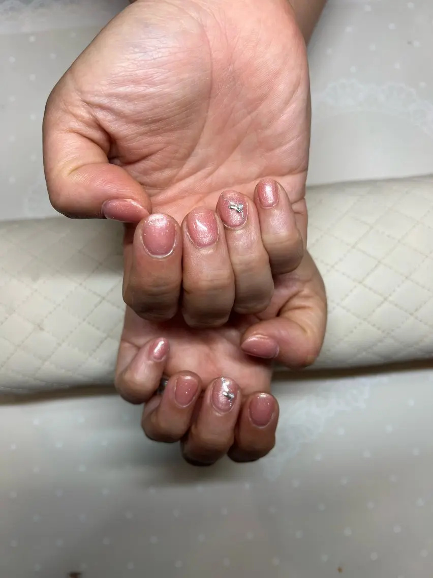 ネイル シンプルネイル 榊原 千莉のネイルデザイン