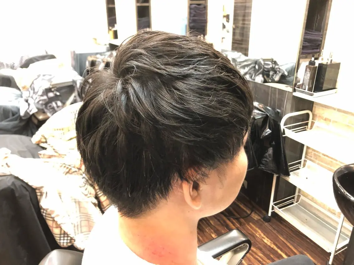 ショート メンズ カット 山口 拓己のヘアスタイル