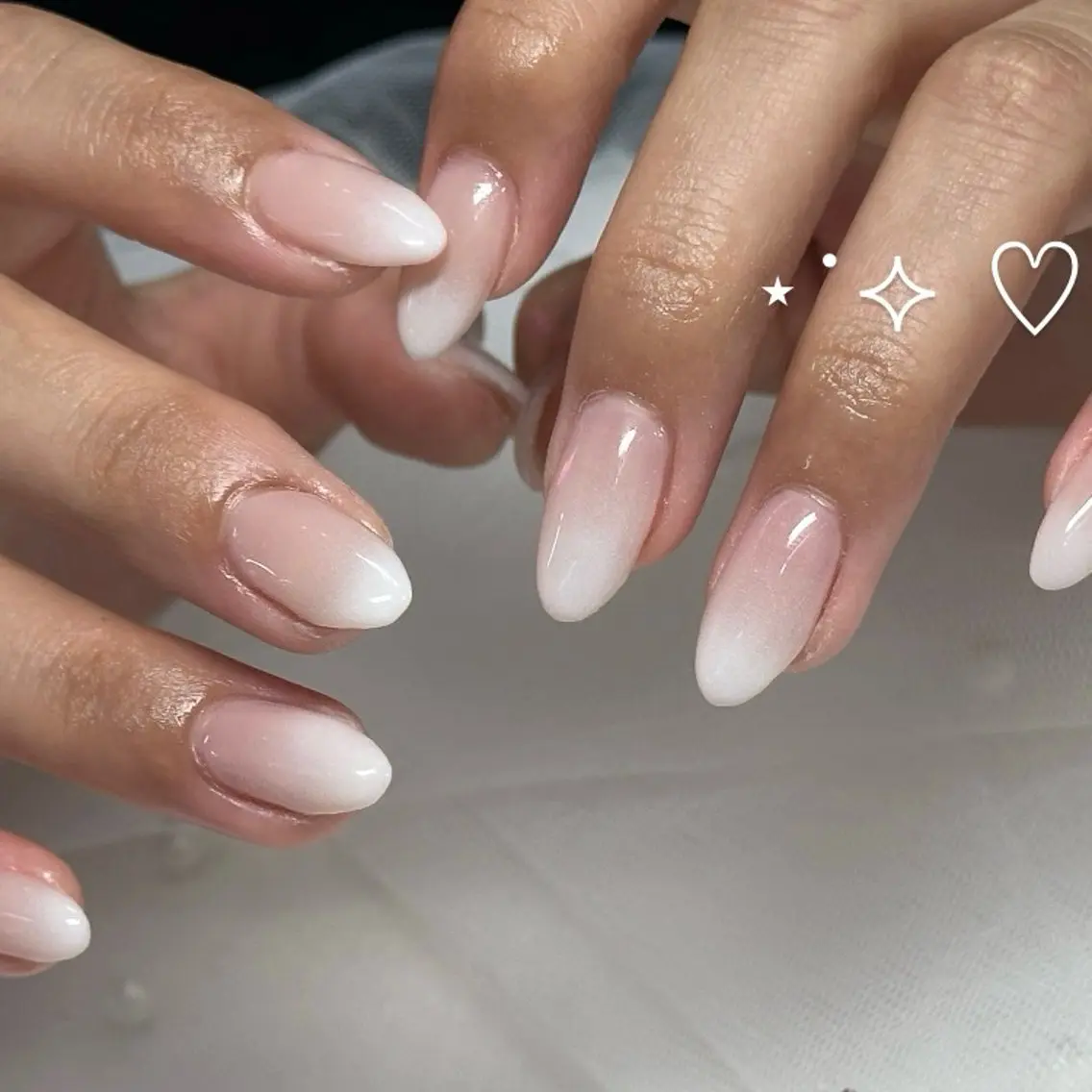 ネイル ストーンネイル ハンドネイル WOLTOKYO渋谷 yunaのネイルデザイン