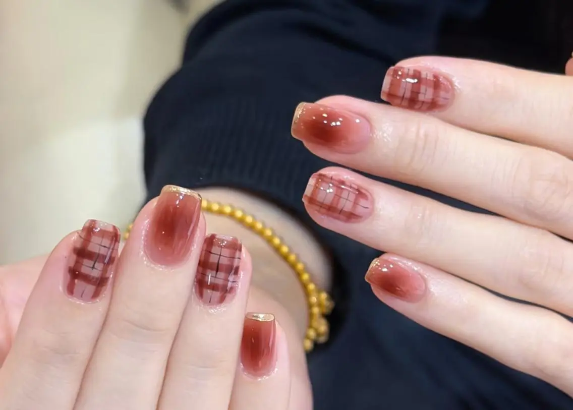 ネイル ハンドネイル 🎀 NaNa_nailのネイルデザイン