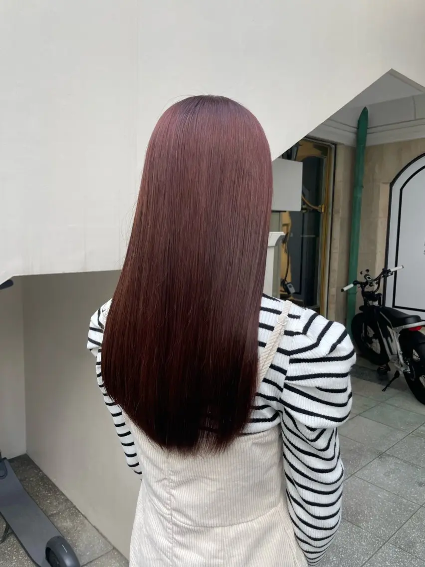 ロング カラー ヘアアレンジ ブリーチ ブラウンカラー カシス ダブルカラー ブリーチなしカラー ヘアカラー トリートメント ヘアセット 美髪/透明感/レイヤ ーTATSUKI☘️のヘアスタイル