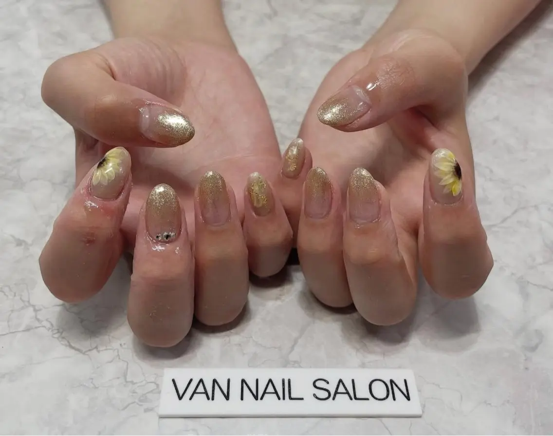 ネイル Van Nail Salonのネイルデザイン