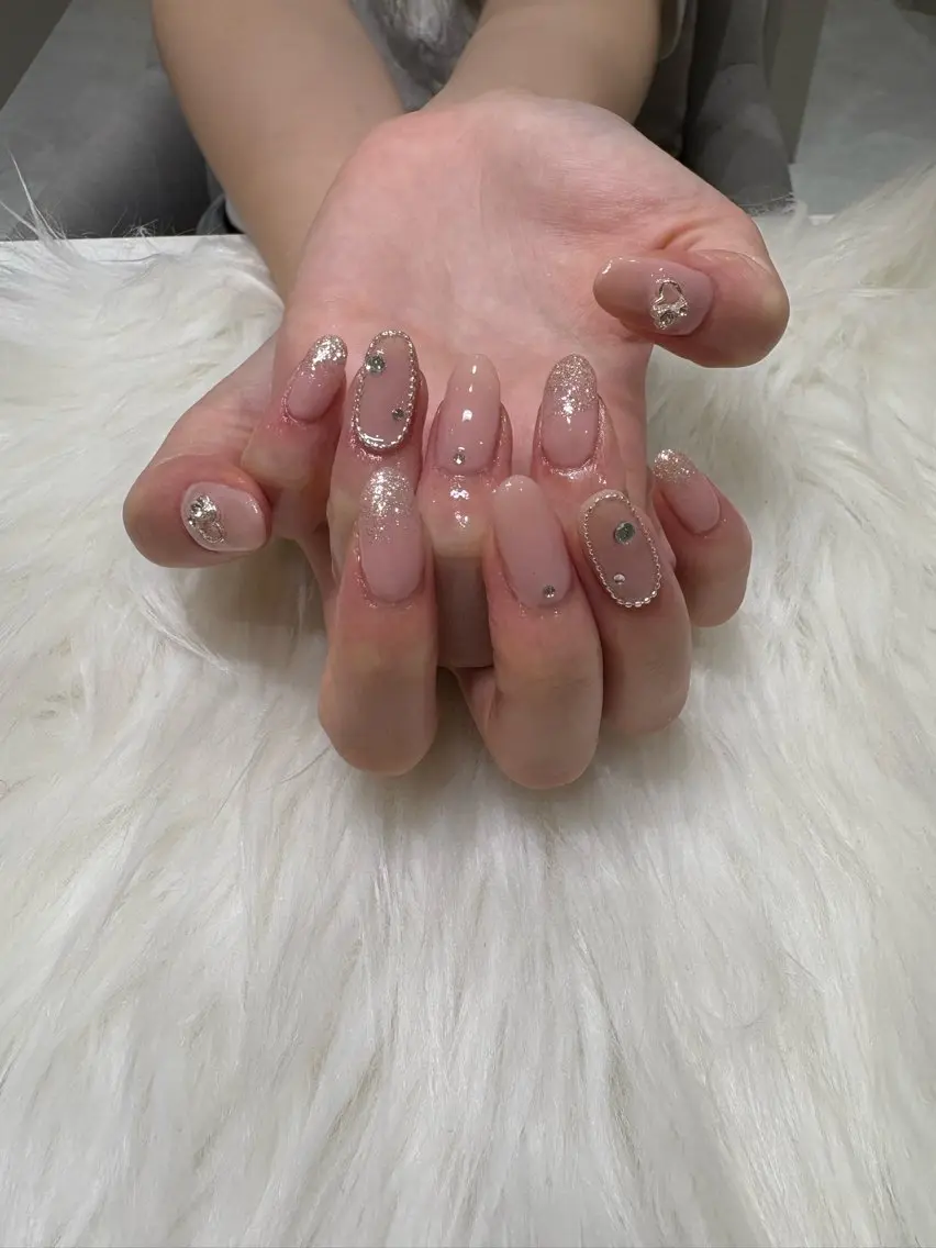 ネイル shiori .のネイルデザイン