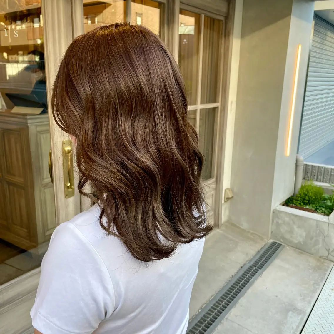 セミロング カラー イルミナカラー 髪質改善 カット ヘアカラー 【脱白髪染め】【髪質 改善】仲井槙一のヘアスタイル