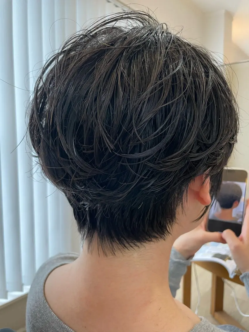 ショート カット パーマ トリートメント 小酒井 智洋のヘアスタイル