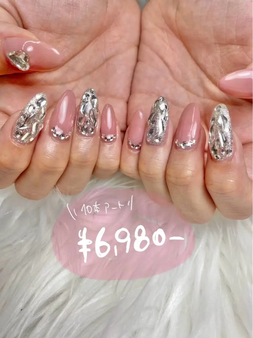 ネイル ハンドネイル フットネイル emma.nail kanakoのネイルデザイン