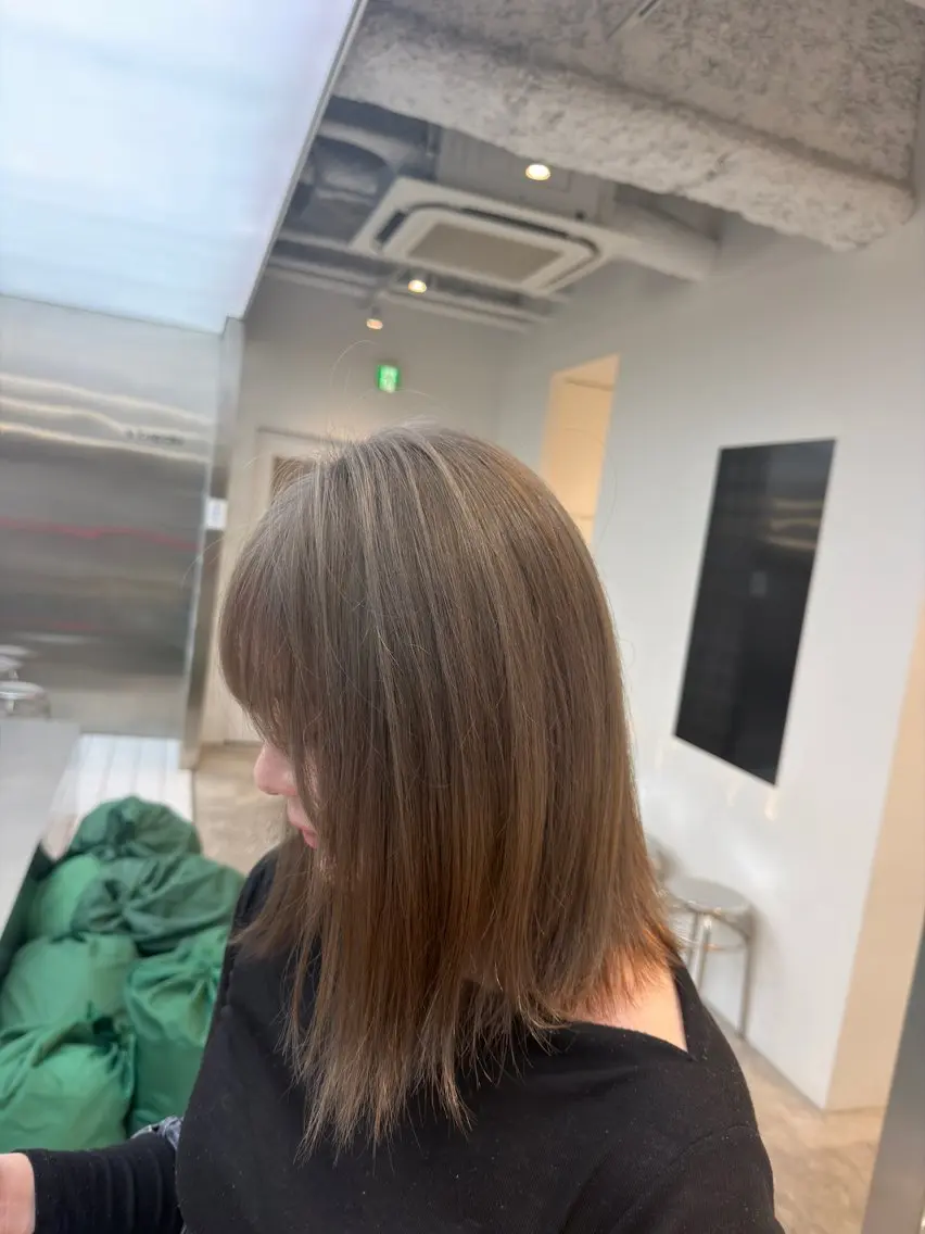 セミロング カラー ヘアカラー fifth 児玉達哉 当日予約🙆のヘアスタイル
