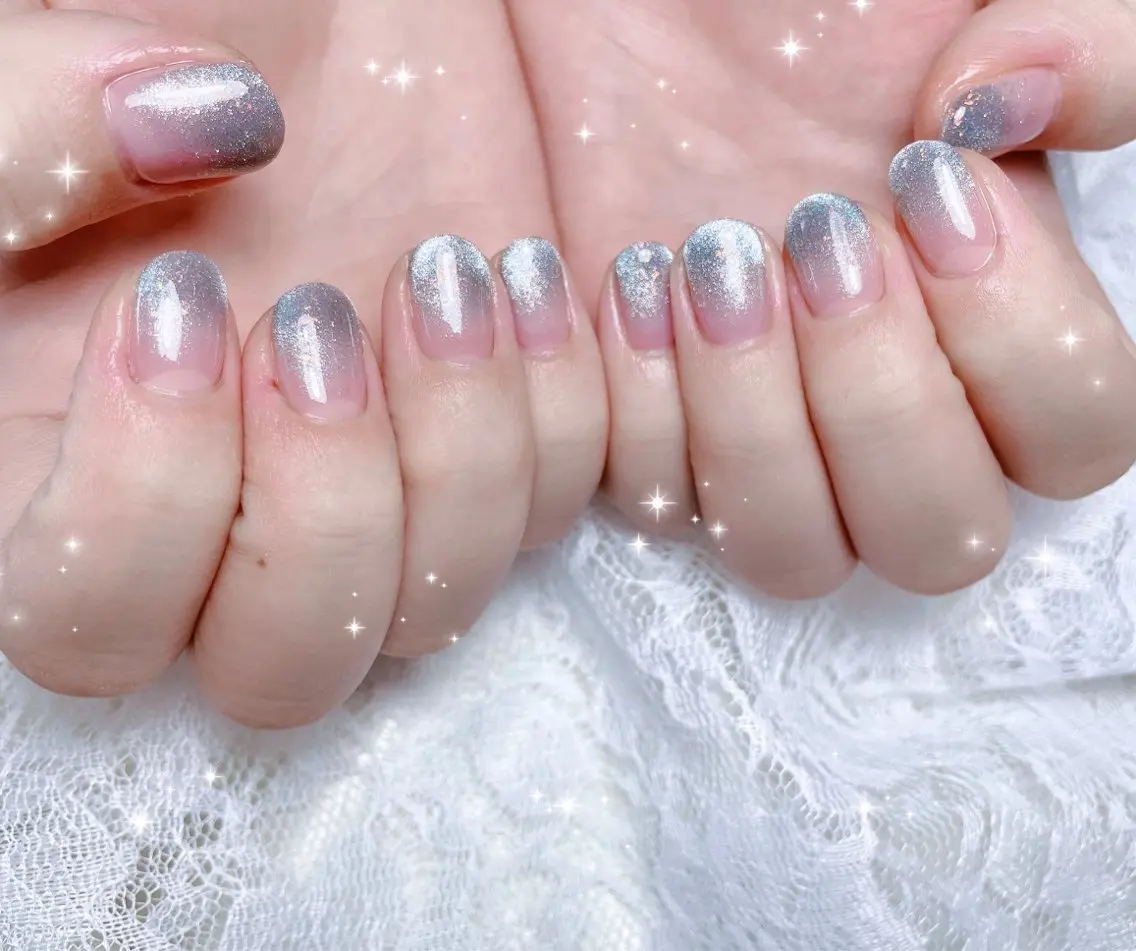 ネイル キラキラネイル マグネットネイル ハンドネイル FLARE NAIL フレアネイルのネイルデザイン