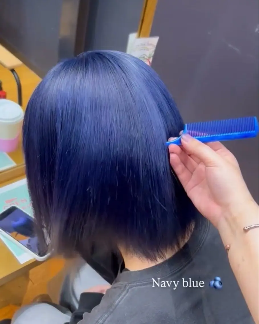 ショート カラー カット ヘアカラー ハイトーン、カラー 特化⟡.·すわ☁️のヘアスタイル