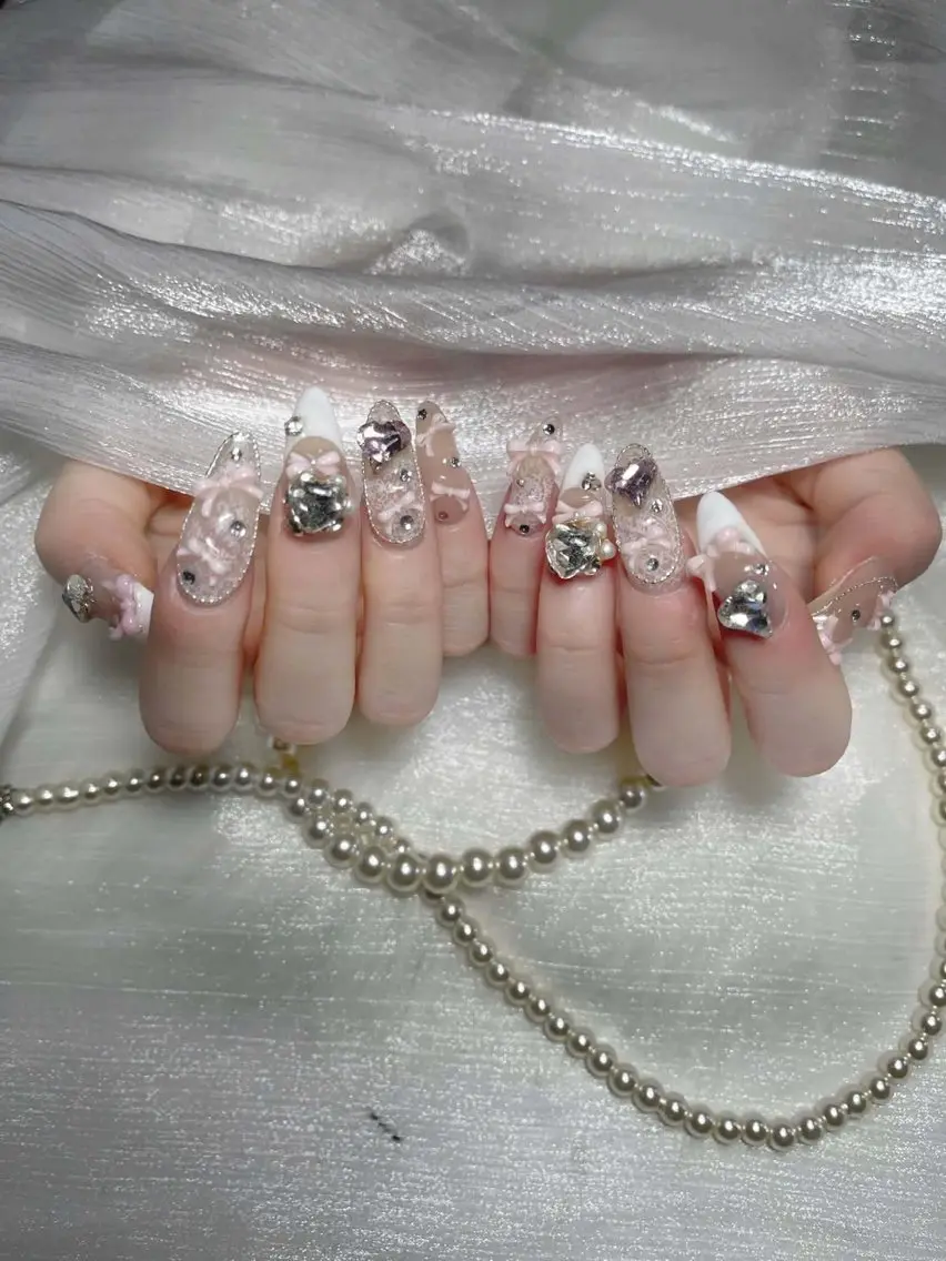 ハンドネイル mochi nailsのネイルデザイン