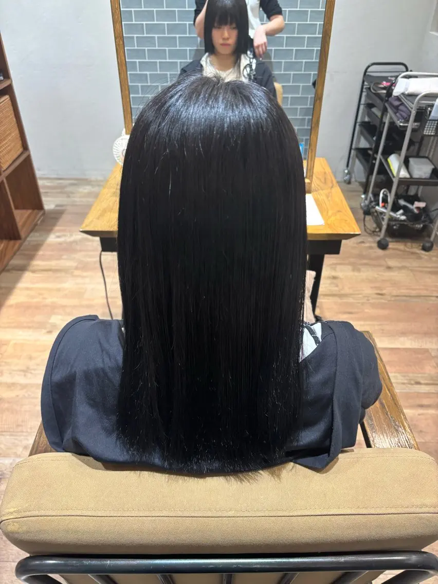 カラー 透明感カラー 澤入 鈴のヘアスタイル