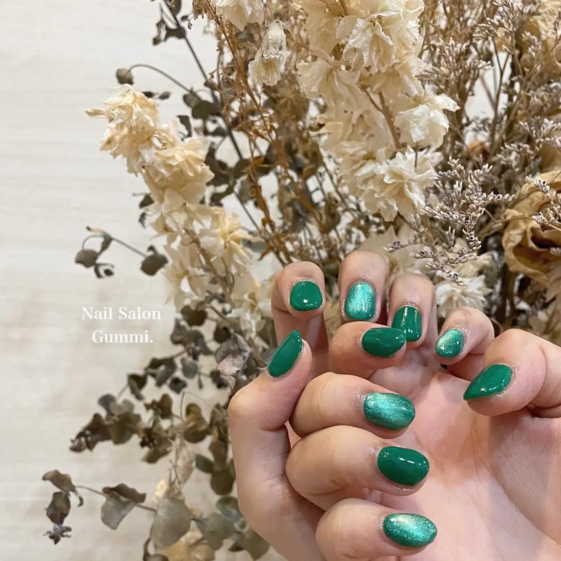 ネイル グリーン マグネットネイル Nail Salon Gummi.のネイルデザイン