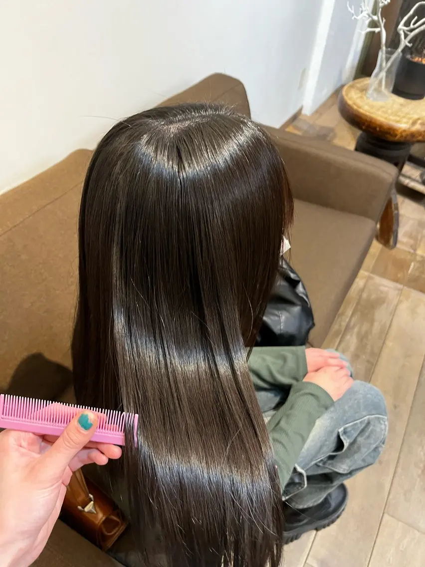 ロング 縮毛矯正 臺 佳連のヘアスタイル