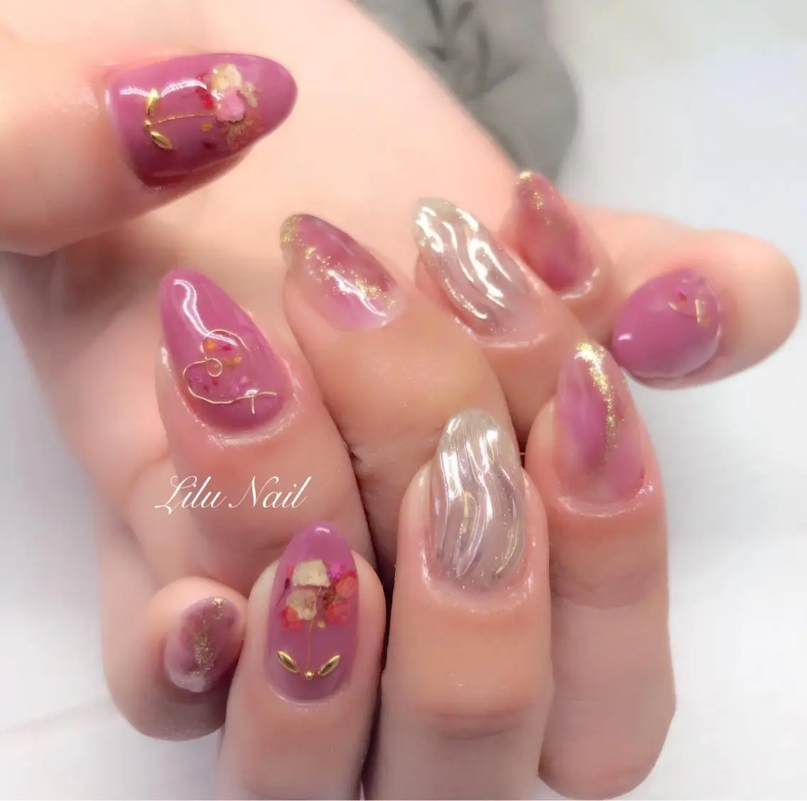 ネイル フラワーネイル ニュアンスネイル モチの良さ◉ フィルインネイル♡のネイルデザイン