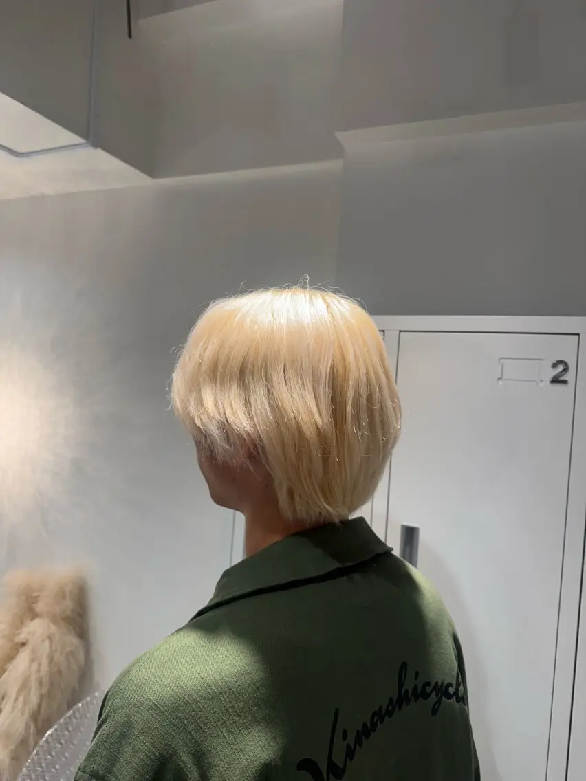 メンズ カット ヘアカラー トリートメント 小泉 真緒のヘアスタイル