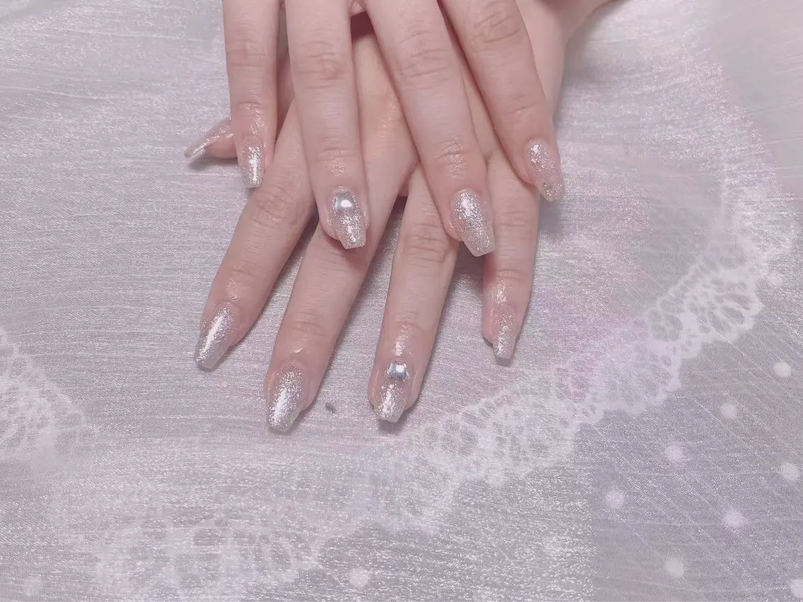 ネイル ハンドネイル Kari ネイルサロンのネイルデザイン