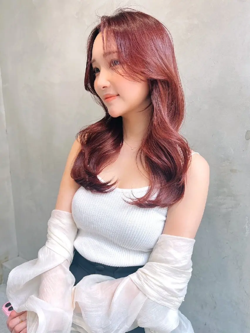 カラー ロング 【毛流れヘア】 人気No.1/ユウキのヘアスタイル