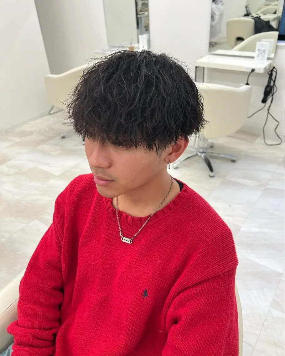 ショート パーマ メンズ メンズパーマ ツイストスパイラルパーマ スパイラルパーマ 似合わせカットのプロ 美容師yamadaのヘアスタイル