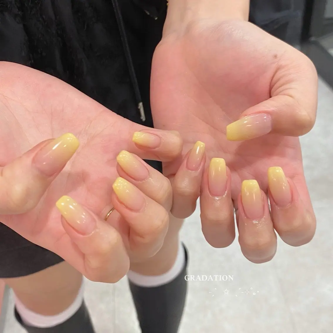 ネイル グラデーション ハンドネイル 🎀FLORANZ 🎀MIKAのネイルデザイン