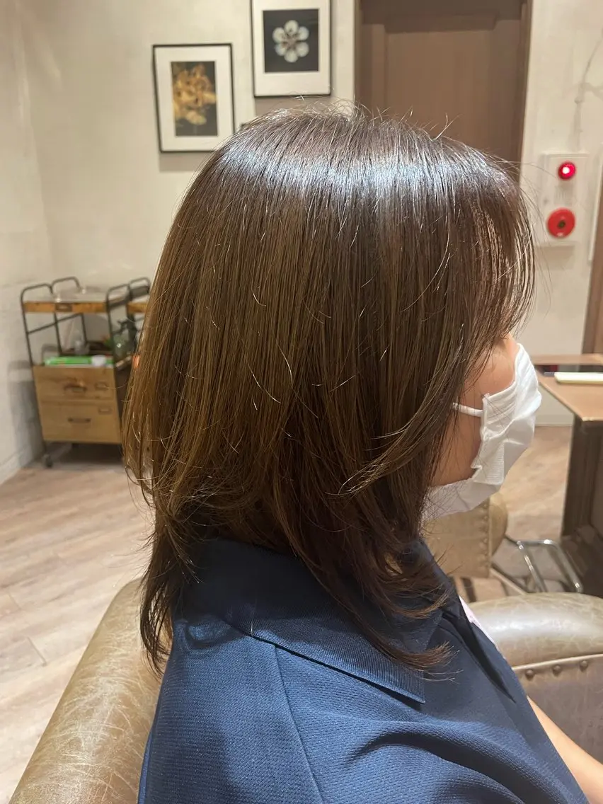 ミディアム 森 泉琴のヘアスタイル