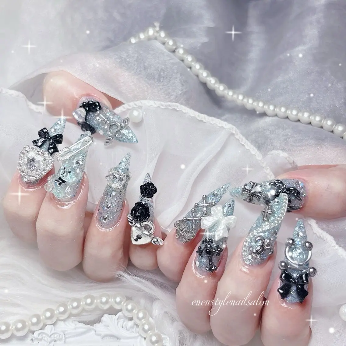 ネイル ハンドネイル 🐾enen style 🐾のネイルデザイン