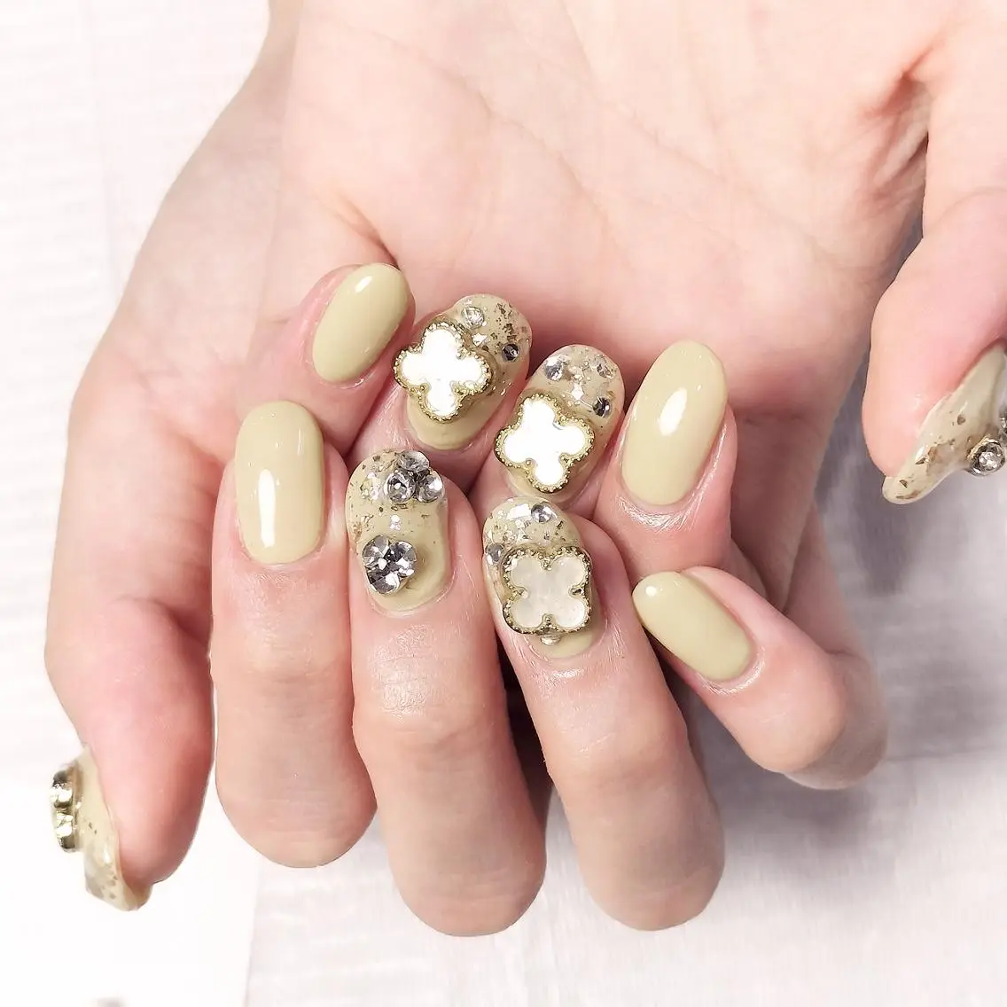ネイル ハンドネイル 桃子 Nail高円寺のネイルデザイン