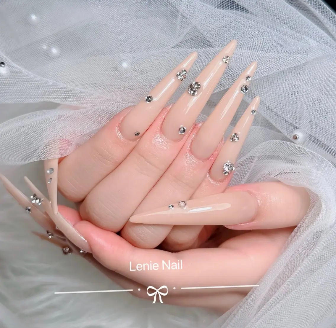 ネイル チークネイル 長さ出し フラッシュネイル フレンチネイル グラデーション ハンドネイル Lenie Nail Salonのネイルデザイン