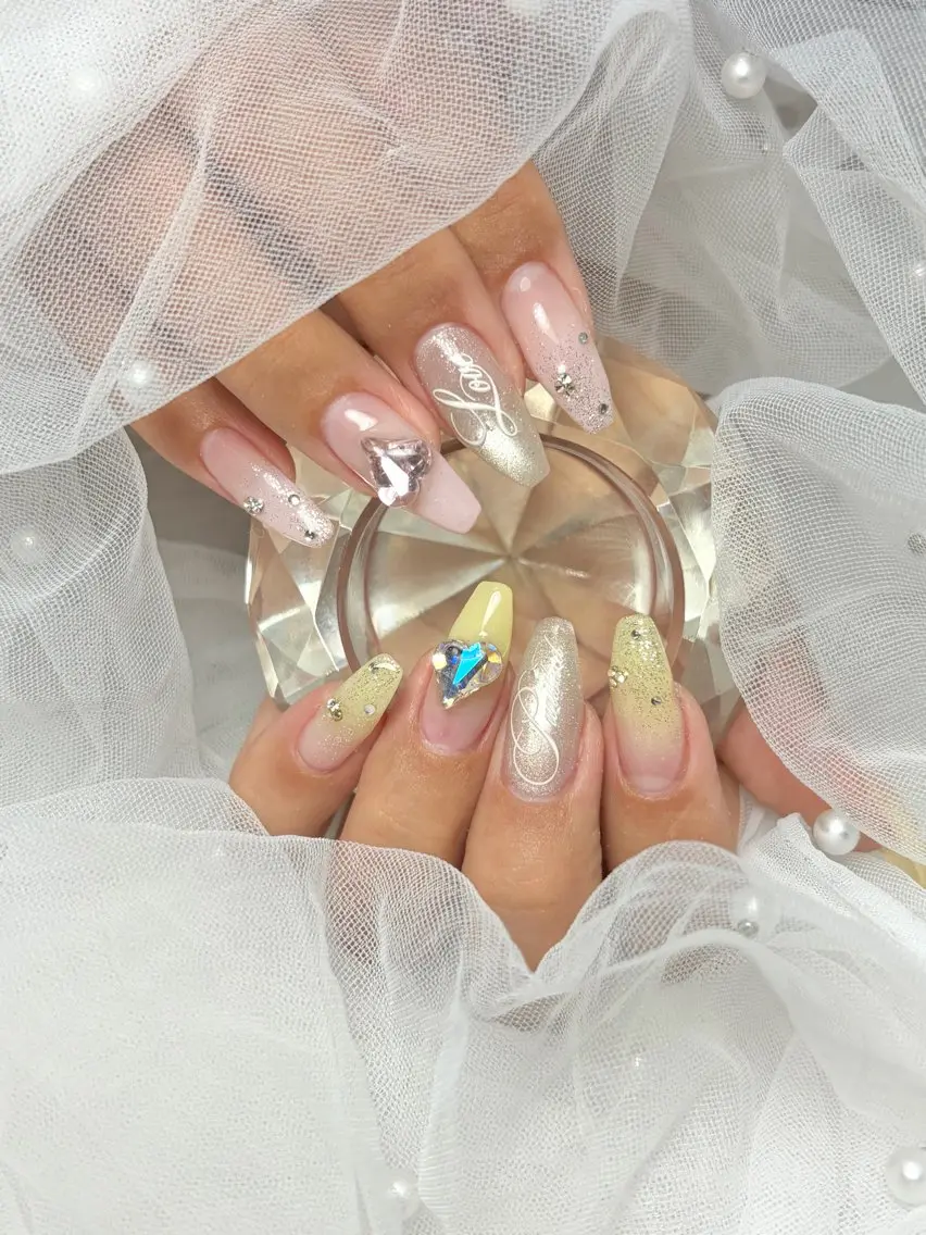 ネイル ハンドネイル shark_nail Aのネイルデザイン