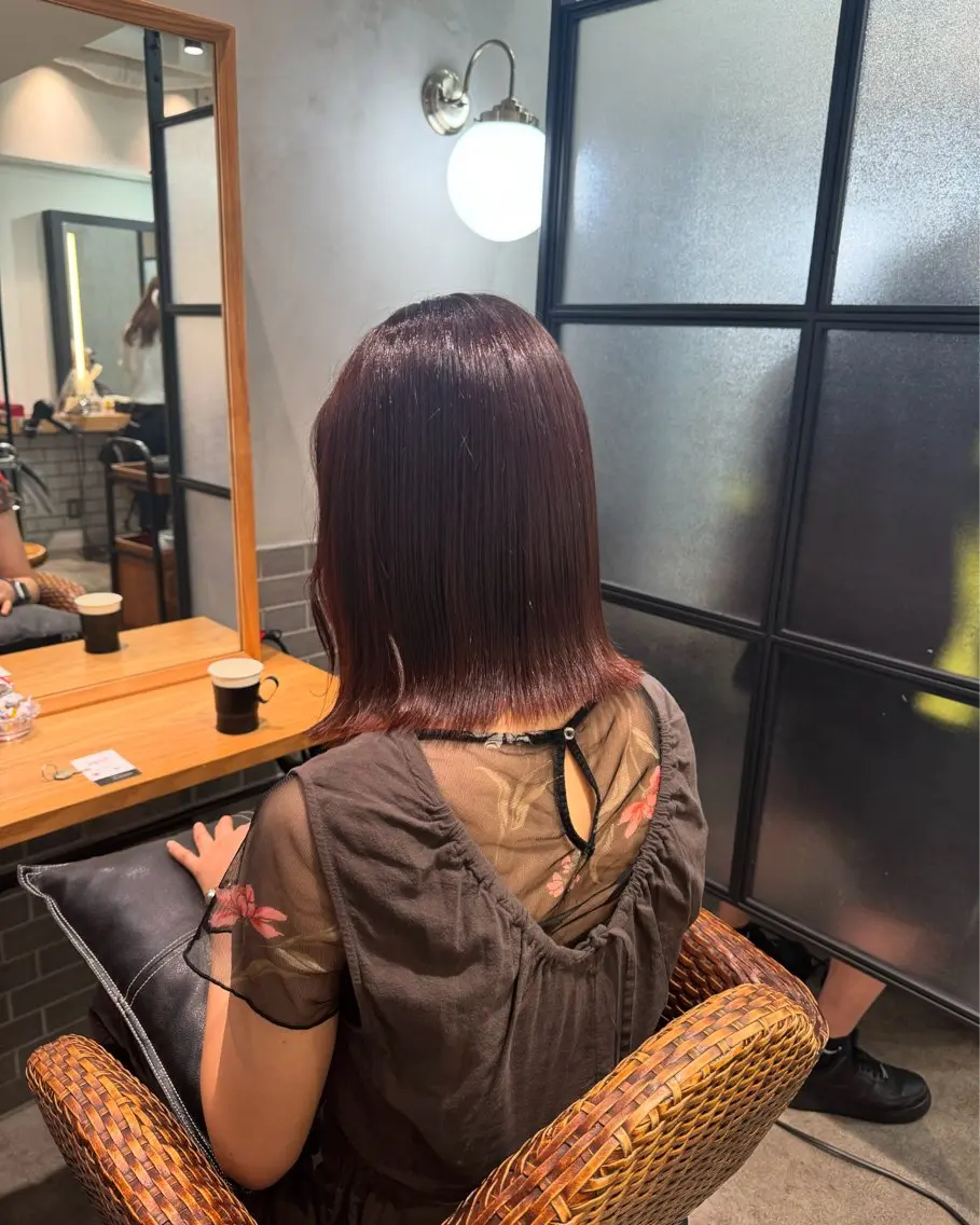ミディアム カラー オレンジピンク 暖色カラー🤎Red Neo　meiのヘアスタイル