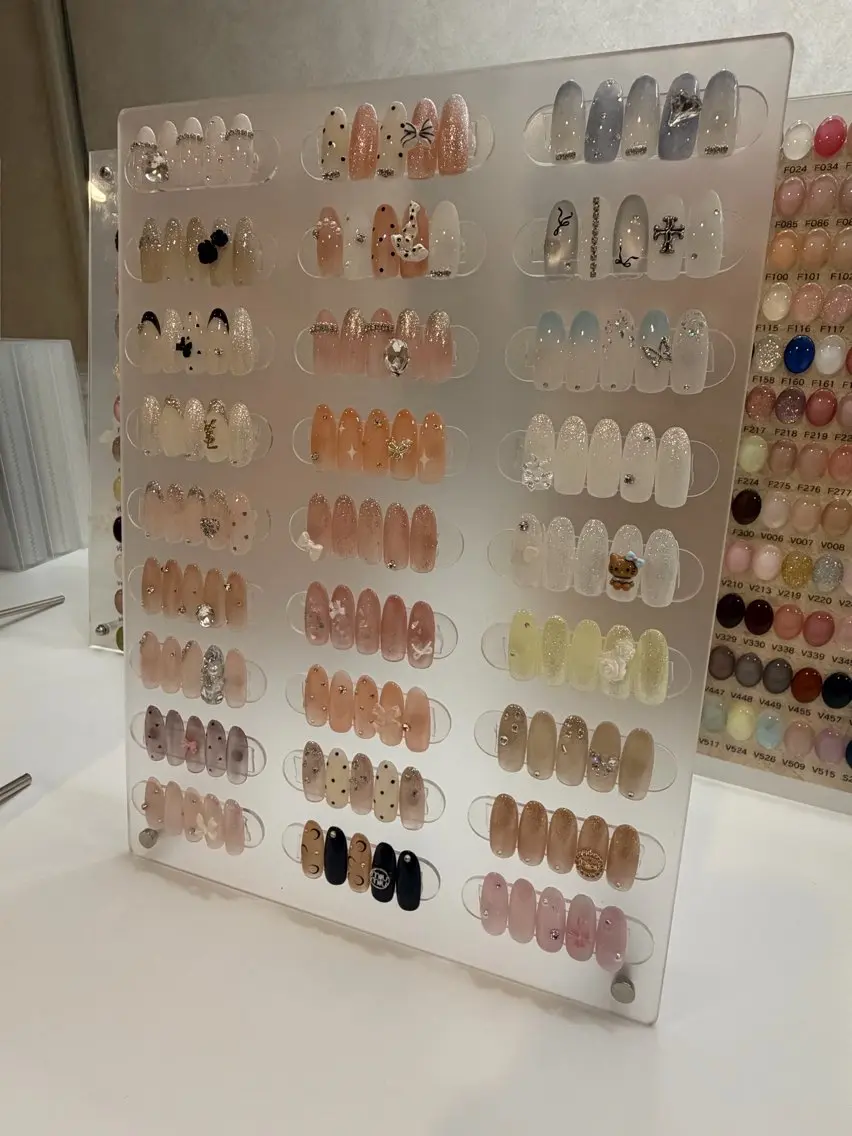 ネイル 長さ出し ジェルネイル 韓国ネイル マグネットネイル 持ち込み ハンドネイル D.dnail🎀 Reinaのネイルデザイン