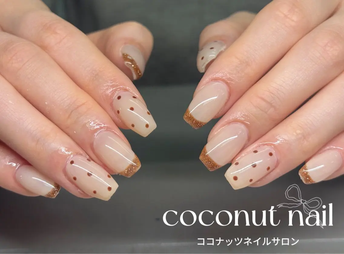 ネイル べっ甲ネイル フレンチネイル キラキラネイル マグネットネイル 大理石ネイル(マーブル) ハンドネイル 神田 ココナッツのネイルデザイン