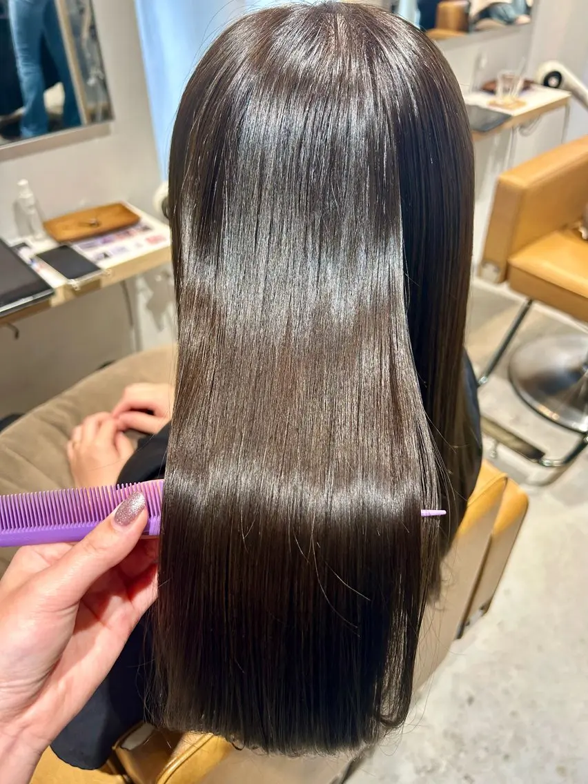 ロング ヘアカラー トリートメント 艶髪/韓国風🤍🖤 小林実央のヘアスタイル