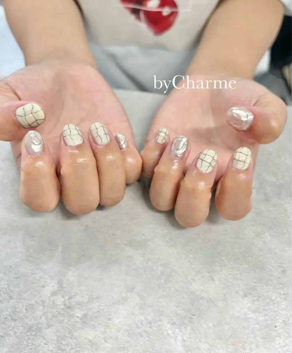 ネイル ニュアンスネイル Ray. Maayaのネイルデザイン